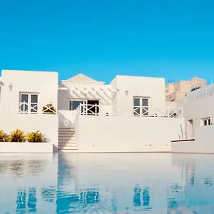 https://flower-beach-deluxe.in-canary-islands.com
